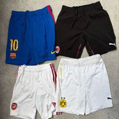 4 x football shorts medium