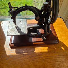 1887 Willcox & Grant restored sewing machine
