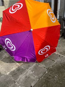 Vintage HB ice cream parasol / sun shade. 5ft diameter.
