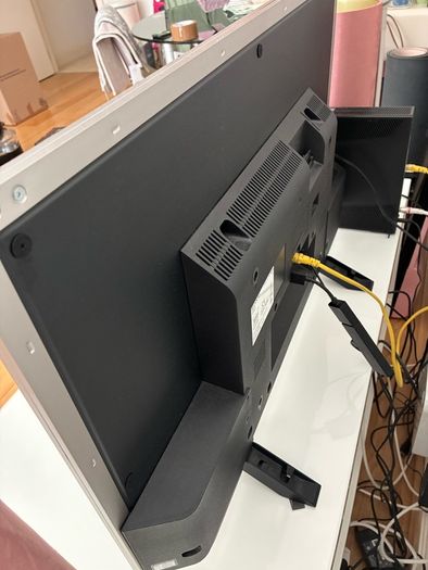 Sony 28" Television with Remote - Fully Working