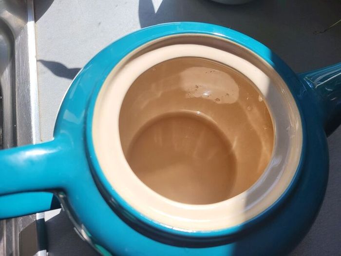 Le Creuset Teapot New