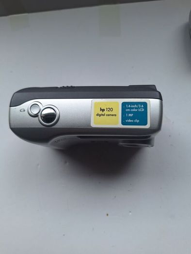 HP Photosmart 120 1.0 megapixel digital camera