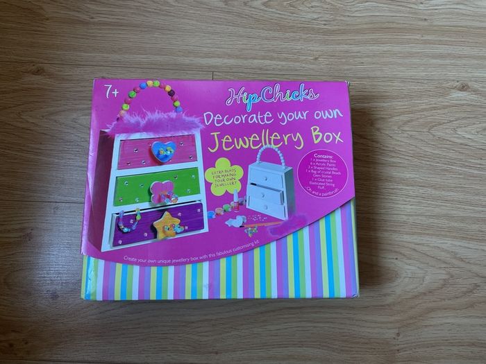 Decorate your own Jewellery Box