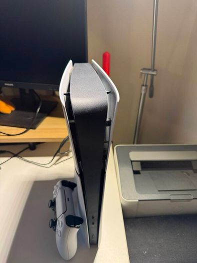ps5 slim digital edition 825gb with controller