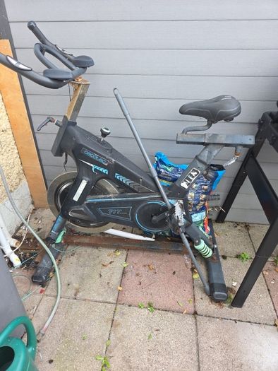 free exercise spin bike