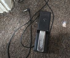 pedal for Roland synthesiser