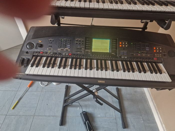 Yamaha PSR 8000 and Yamaha PSR 550 Workstations as Repair Projects or Spares Will Sell Separately