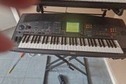 Yamaha PSR 8000 and Yamaha PSR 550 Workstations as Repair Projects or Spares Will Sell Separately