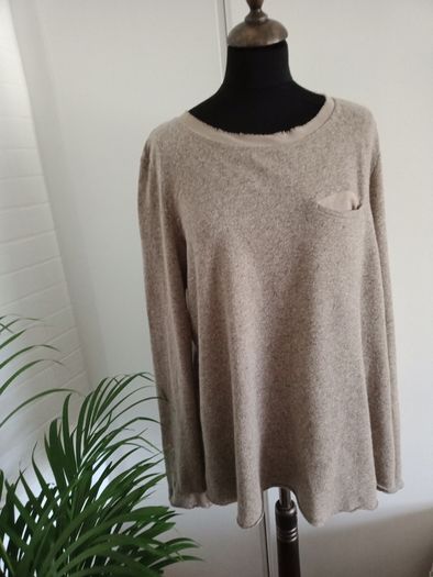 Peruzzi wool jumper blouse size 14