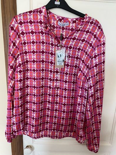 blouse
