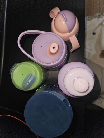 Sippy cup/ bottles