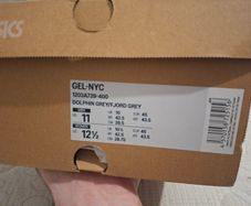Mens shoes