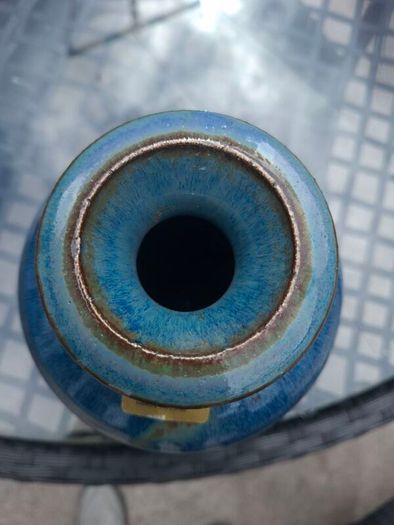 Lovely Louis Mulcahy pottery Vase handmade in Dingle