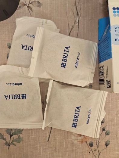 Brita travel bottle and discs