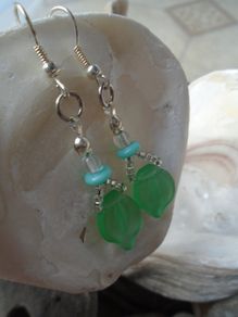 Green leaf earrings,Handmade earrings,Drop earrings,Gift