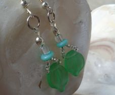 Green leaf earrings,Handmade earrings,Drop earrings,Gift
