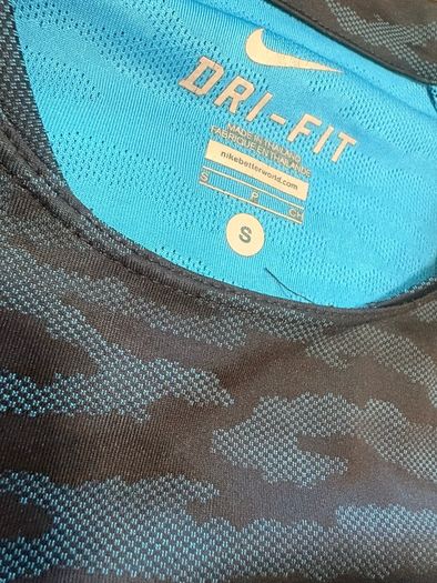 2015/16 Barcelona Training Jersey