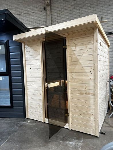 Garden sauna