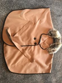Brown cape coat with fur collar