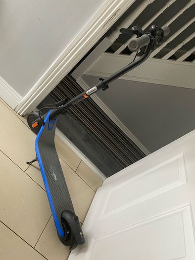 eletric scooter