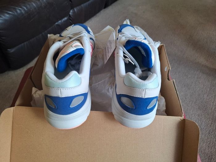 Adidas Yung-1 - UK10.5 - Trainers - New in Box