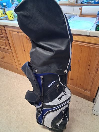 Golf clubs. Set Of Slazenger Mens Right Handed Golf Clubs in Excellent Condition.  Collect In Dublin Or Receive Via Post.
