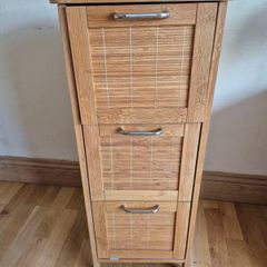 Bathroom storage