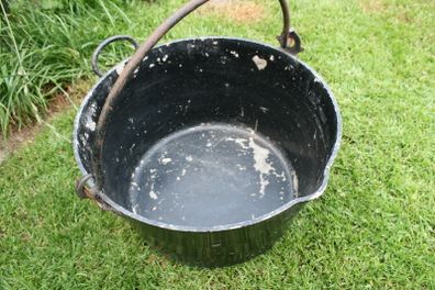Vintage Large Bucket Pot with handle