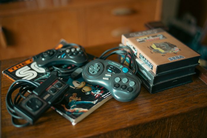 Sega Megadrive 2 with games