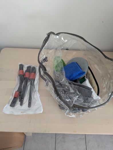Car cleaning kit