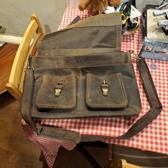 Komel C shoulder bag