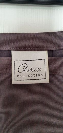 As New - Size 8 / 10 - A Lovely Fine Cord Wrap Around Skirt - Excellent Condition - #