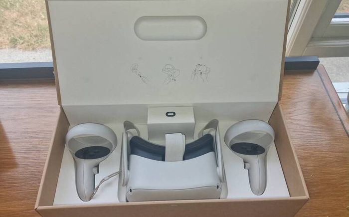 Meta Oculus Quest 2