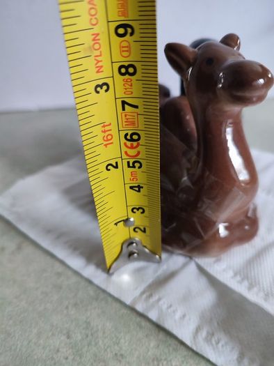 Novelty Cute Middle Eastern Arab Characters Salt & Pepper Cruet Set. On Gamal holder 1x Male Figure + 1x Female Figure. Would Look Great On The Table
