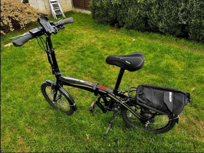 Carrera Crosscity Folding Electric Bike