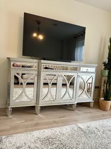 Sideboard