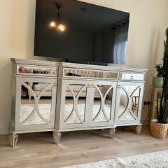 Sideboard