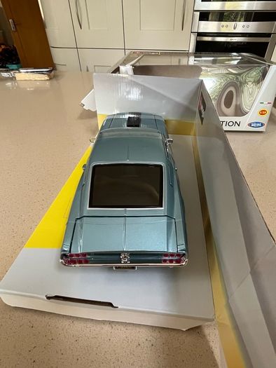 Ford Mustang GT Cobra Jet 1/18 Burago Rare