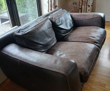 Leather suite 3 2 1
