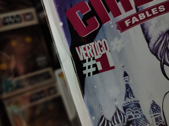 Cinderella ! Fables are Forever ! First Issue ! 2011 ! by Vertigo !