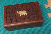 Trinket box inlaid elephant