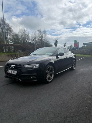 Audi A5 2.0d Quattro S-line Black Ed High Spec
