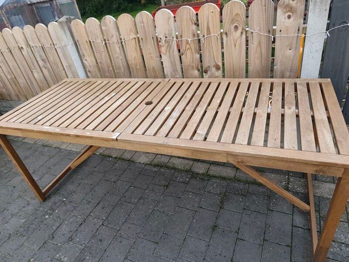 patio table