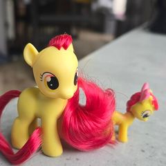 Baby Applebloom with Mini figure HTF MLP G4 My Little Pony 2011