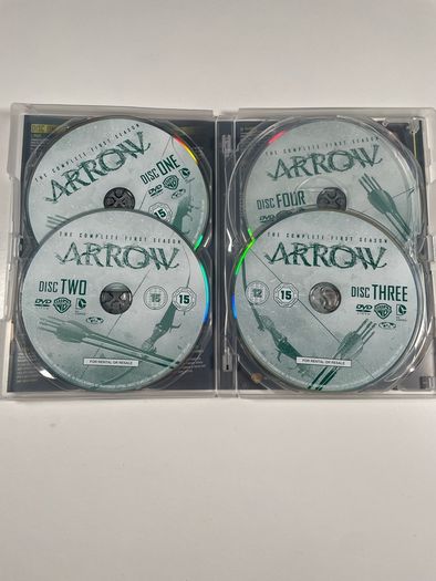Arrow season 1 dvd boxset