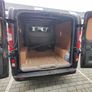 Renault Trafic Crewcab Image 3