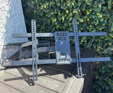 Heavy duty Samsung Tv swivel wall bracket