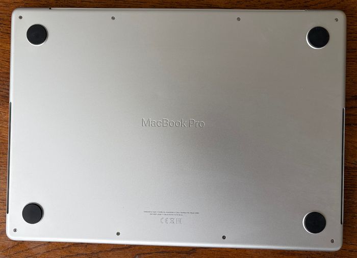 Apple Macbook Pro M3 14" 36GB