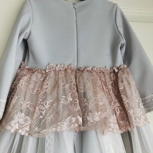 Gorgeous dress for 2-3 years old