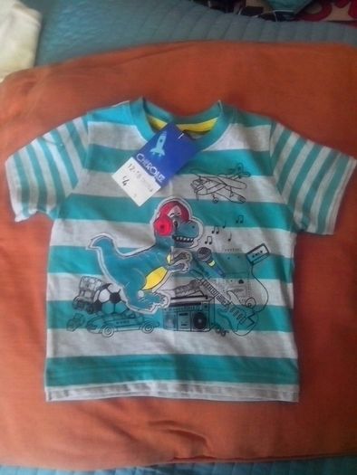 Brand new,with tags T-shirt.